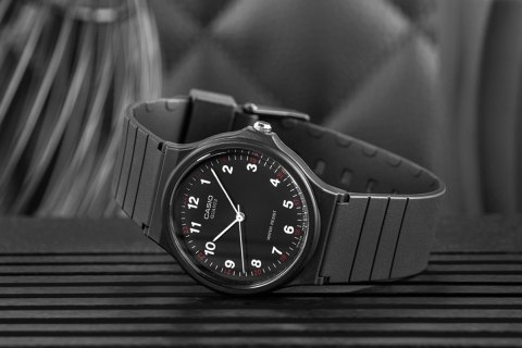 Zegarek CASIO MQ-24-1BLLEG + BOX Zegarek CASIO MQ-24-1BLLEG + BOX