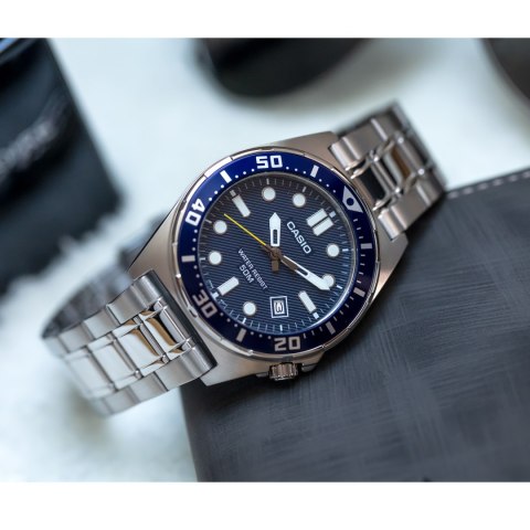 Zegarek Męski Casio MTD-135D-2A + BOX Zegarek Męski Casio MTD-135D-2A + BOX