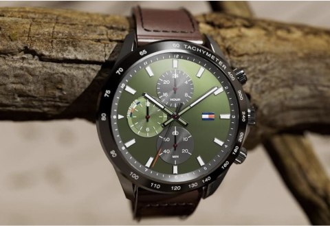 ZEGAREK MĘSKI TOMMY HILFIGER 1792017 Miles (zf113b) + BOX ZEGAREK MĘSKI TOMMY HILFIGER 1792017 Miles (zf113b) + BOX