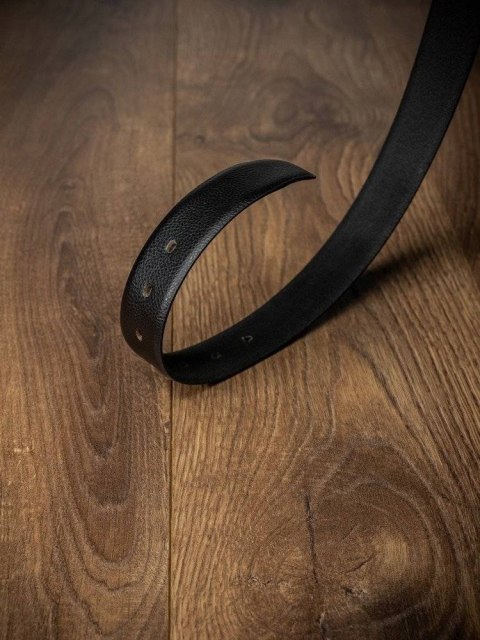 Elegancki pasek męski ze skóry naturalnej o wyrazistej fakturze - Rovicky Elegancki pasek męski ze skóry naturalnej o wyrazistej fakturze - Rovicky