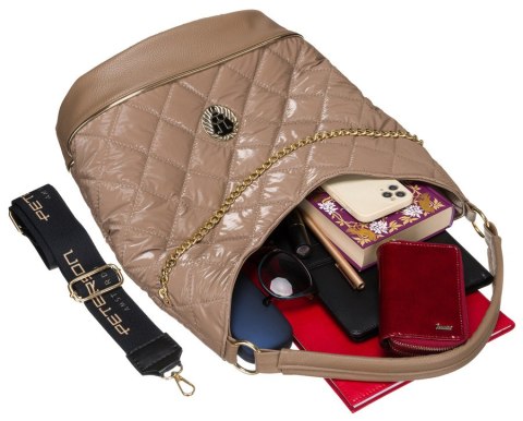 Pikowany shopper z łańcuchem w stylu glamour - Peterson Pikowany shopper z łańcuchem w stylu glamour - Peterson