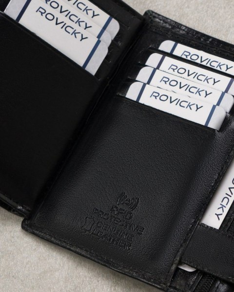 Duży, skórzany portfel męski z systemem RFID Protect - Cavaldi Duży, skórzany portfel męski z systemem RFID Protect - Cavaldi