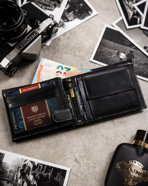 Zestaw prezentowy: elegancki skórzany portfel, etui na karty i brelok - Peterson Zestaw prezentowy: elegancki skórzany portfel, etui na karty i brelok - Peterson