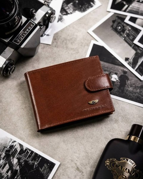 Zestaw prezentowy: elegancki skórzany portfel, etui na karty i brelok - Peterson Zestaw prezentowy: elegancki skórzany portfel, etui na karty i brelok - Peterson