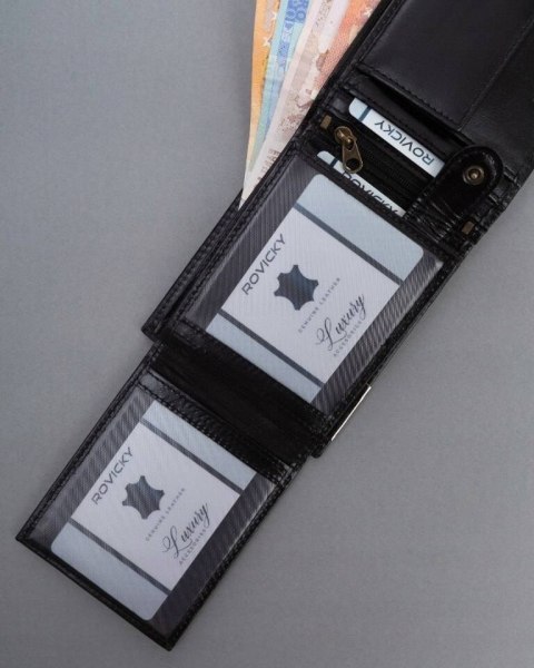 Pojemny, skórzany portfel męski z systemem RFID - Ronaldo Pojemny, skórzany portfel męski z systemem RFID - Ronaldo
