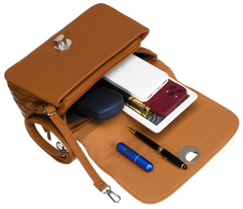 Karmelowa torebka damska crossbody ze srebrnymi okuciami - David Jones Karmelowa torebka damska crossbody ze srebrnymi okuciami - David Jones