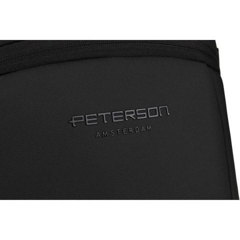 Czarny plecak podróżny z komorą próżniową i portem USB - Peterson Czarny plecak podróżny z komorą próżniową i portem USB - Peterson