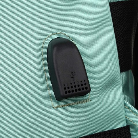 Dwukomorowy plecak podróżny w turkusowym kolorze z uchwytem na walizkę i portem USB - Peterson Dwukomorowy plecak podróżny w turkusowym kolorze z uchwytem na walizkę i portem USB - Peterson