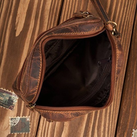 Saszetka męska skórzana do ręki vintage brązowa Paolo Peruzzi T-129-HBR Saszetka męska skórzana do ręki vintage brązowa Paolo Peruzzi T-129-HBR