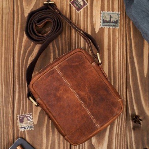 Saszetka męska skórzana na ramię brązowa vintage Paolo Peruzzi SI-35-BR Saszetka męska skórzana na ramię brązowa vintage Paolo Peruzzi SI-35-BR