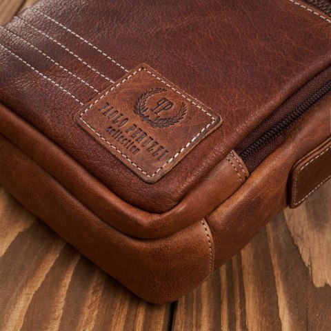 Saszetka męska skórzana na ramię brązowa vintage Paolo Peruzzi SI-35-BR Saszetka męska skórzana na ramię brązowa vintage Paolo Peruzzi SI-35-BR