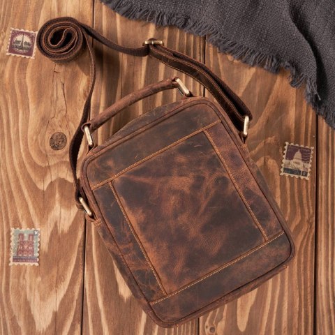Saszetka męska na ramię skórzana vintage do pracy praktyczna brązowa Paolo Peruzzi T-128-HBR Saszetka męska na ramię skórzana vintage do pracy praktyczna brązowa Paolo Peruzzi T-128-HBR