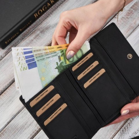 Portfel damski skórzany czarny ze skóry naturalnej duży poziomy Brødrene G-89SH/BL Portfel damski skórzany czarny ze skóry naturalnej duży poziomy Brødrene G-89SH/BL