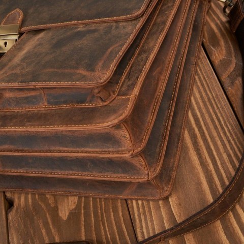 Torba męska na ramię skórzana do pracy aktówka na dokumenty i laptopa brązowa vintage Paolo Peruzzi T-122-HBR Torba męska na ramię skórzana do pracy aktówka na dokumenty i laptopa brązowa vintage Paolo Peruzzi T-122-HBR