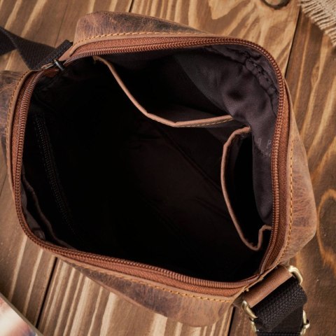 Męska brązowa skórzana torba na ramię w stylu vintage Paolo Peruzzi T-119-HBR Męska brązowa skórzana torba na ramię w stylu vintage Paolo Peruzzi T-119-HBR