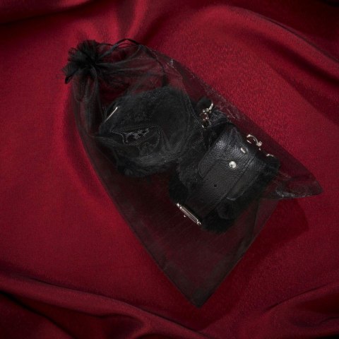Skórzane kajdanki z futerkiem Handcuffs Sessuale 33S01U Skórzane kajdanki z futerkiem Handcuffs Sessuale 33S01U