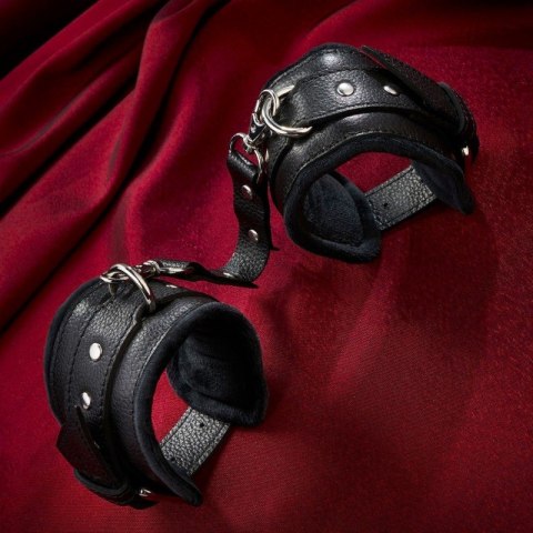 Skórzane kajdanki z welurem Handcuffs 34S01U Skórzane kajdanki z welurem Handcuffs 34S01U