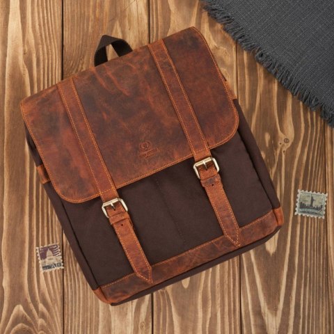 Duży męski plecak vintage Paolo Peruzzi T-29-BR Duży męski plecak vintage Paolo Peruzzi T-29-BR