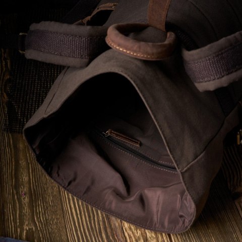 Solidny plecak trekkingowy Paolo Peruzzi T-40-BR Solidny plecak trekkingowy Paolo Peruzzi T-40-BR