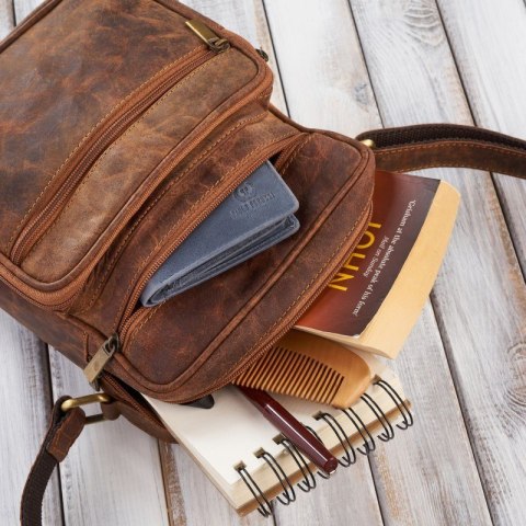 Vintage saszetka męska do ręki skórzana Paolo Peruzzi T-28-HBR Vintage saszetka męska do ręki skórzana Paolo Peruzzi T-28-HBR