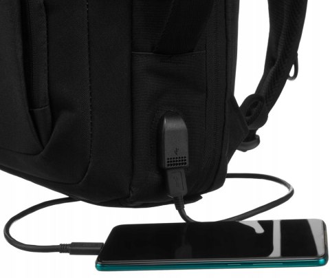 Plecak podróżny z miejscem na laptopa i portem USB - Peterson Plecak podróżny z miejscem na laptopa i portem USB - Peterson