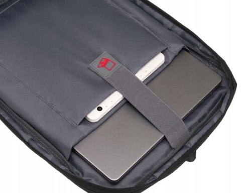 Plecak podróżny z miejscem na laptopa i portem USB - Peterson Plecak podróżny z miejscem na laptopa i portem USB - Peterson
