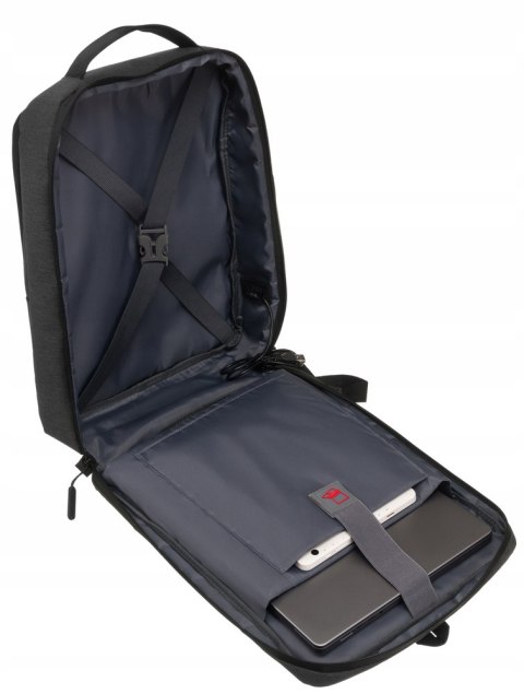 Plecak podróżny z miejscem na laptopa i portem USB - Peterson Plecak podróżny z miejscem na laptopa i portem USB - Peterson