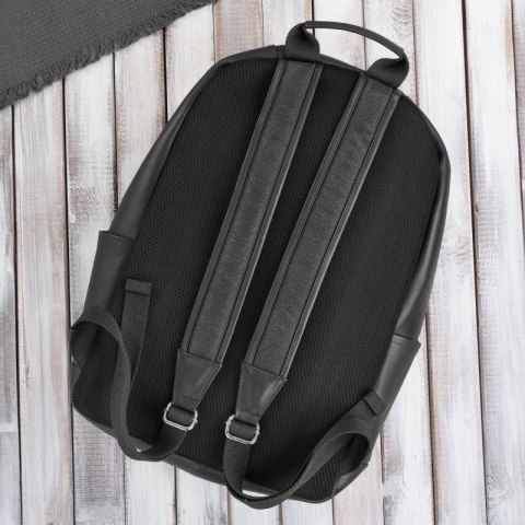 Plecak skórzany unisex do pracy na laptopa A4 Paolo Peruzzi E-29-BL Plecak skórzany unisex do pracy na laptopa A4 Paolo Peruzzi E-29-BL
