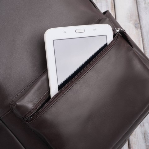 Plecak skórzany unisex do pracy na laptopa A4 Paolo Peruzzi E-29-BR Plecak skórzany unisex do pracy na laptopa A4 Paolo Peruzzi E-29-BR