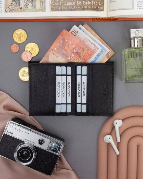Skórzane etui na karty z systemem RFID - 4U Cavaldi Skórzane etui na karty z systemem RFID - 4U Cavaldi