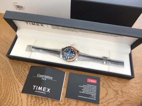 ZEGAREK MĘSKI TIMEX Q Timex Reissue TW2U61100 + BOX ZEGAREK MĘSKI TIMEX Q Timex Reissue TW2U61100 + BOX