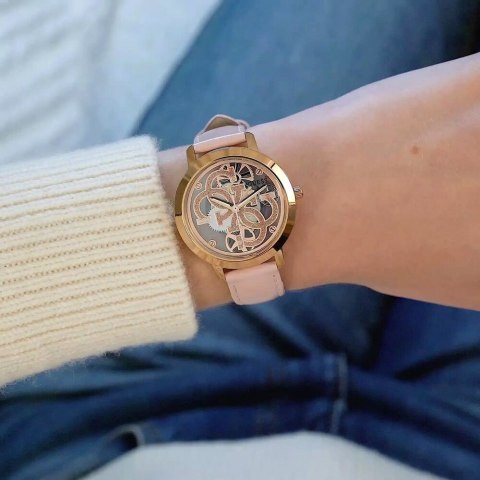 ZEGAREK DAMSKI GUESS GW0383L2 QUATTRO CLEAR + BOX (zu508a) ZEGAREK DAMSKI GUESS GW0383L2 QUATTRO CLEAR + BOX (zu508a)