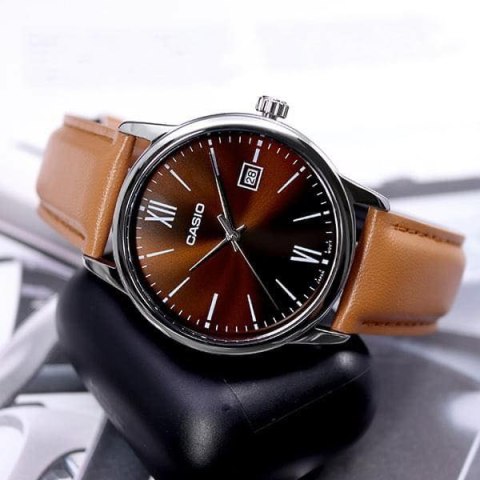 ZEGAREK MĘSKI CASIO MTP-V002L-5B3 + BOX (zd224c) ZEGAREK MĘSKI CASIO MTP-V002L-5B3 + BOX (zd224c)
