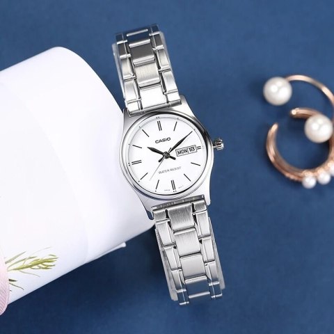ZEGAREK DAMSKI CASIO LTP-V006D-7B2 (zd587o) + BOX ZEGAREK DAMSKI CASIO LTP-V006D-7B2 (zd587o) + BOX