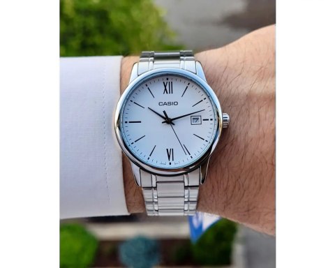 ZEGAREK MĘSKI CASIO MTP-V002D-7B3 + BOX (zd223c) ZEGAREK MĘSKI CASIO MTP-V002D-7B3 + BOX (zd223c)