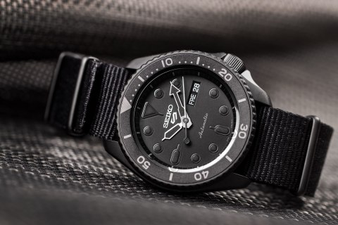 ZEGAREK MĘSKI SEIKO SRPD79K1+ BOX ZEGAREK MĘSKI SEIKO SRPD79K1+ BOX