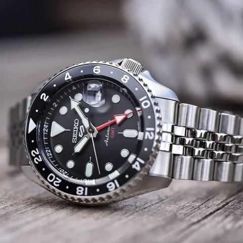 ZEGAREK MĘSKI SEIKO SSK001K1+ BOX ZEGAREK MĘSKI SEIKO SSK001K1+ BOX