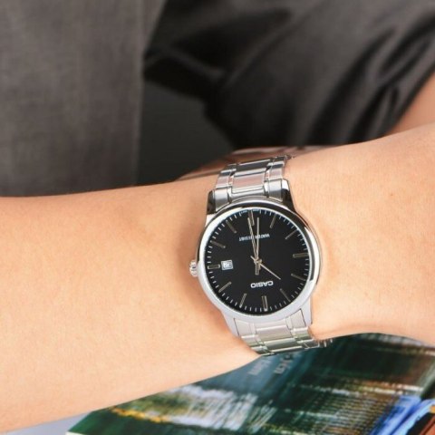 ZEGAREK MĘSKI CASIO MTP-V002D-1AUDF + BOX (zd263a) ZEGAREK MĘSKI CASIO MTP-V002D-1AUDF + BOX (zd263a)