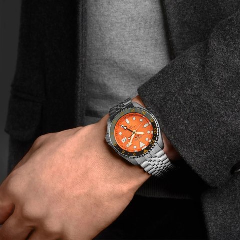 ZEGAREK MĘSKI SEIKO 5 SPORTS SSK005K1 GMT AUTOMAT WR100 + BOX ZEGAREK MĘSKI SEIKO 5 SPORTS SSK005K1 GMT AUTOMAT WR100 + BOX