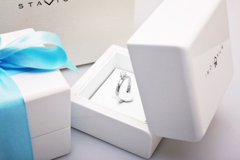 Złoty pierścionek PBD0660 - Diament Złoty pierścionek PBD0660 - Diament