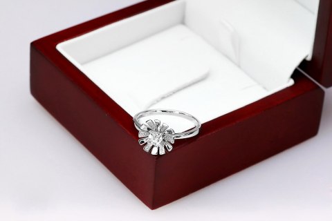 Złoty pierścionek PBD1876 - Diament Złoty pierścionek PBD1876 - Diament