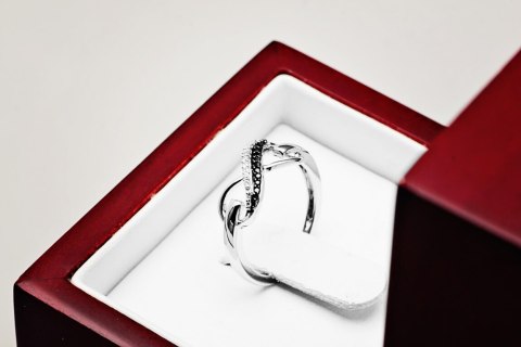 Złoty pierścionek PBD3906 - Diament Złoty pierścionek PBD3906 - Diament
