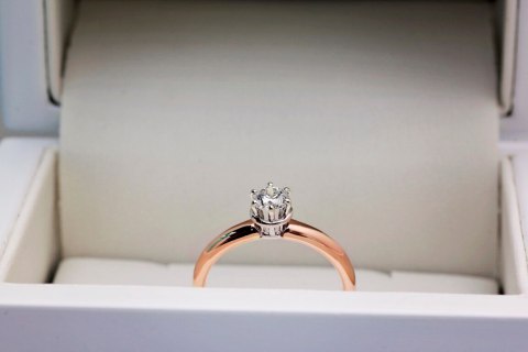 Złoty pierścionek PRD0660 - Diament Złoty pierścionek PRD0660 - Diament