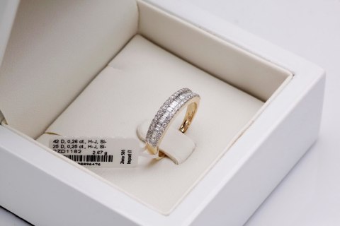 Złoty pierścionek PZD1182 - Diament Złoty pierścionek PZD1182 - Diament