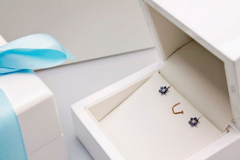 Złote kolczyki KBD0524 - Diament Złote kolczyki KBD0524 - Diament