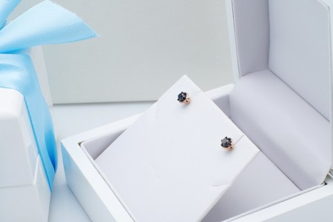 Złote kolczyki KRD1594B - Diament Złote kolczyki KRD1594B - Diament