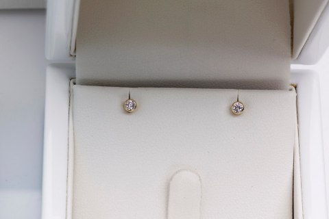 Złote kolczyki KZD2556 - Diament Złote kolczyki KZD2556 - Diament