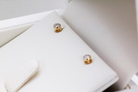 Złote kolczyki KZD2556 - Diament Złote kolczyki KZD2556 - Diament