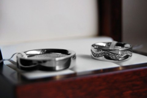 Złota obrączka XBD1751 - Diament Złota obrączka XBD1751 - Diament