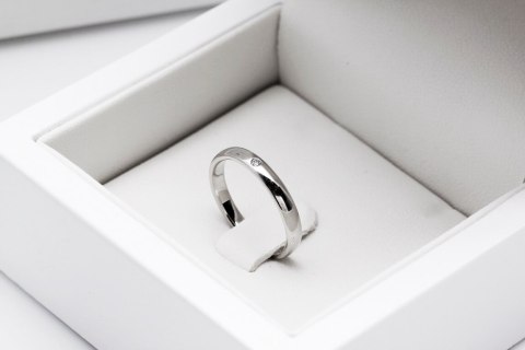 Złota obrączka PBD4790 - Diament Złota obrączka PBD4790 - Diament